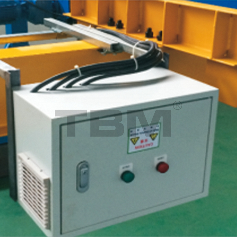 Nosturin ohjauslaatikko